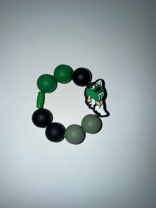 Cup charm green M&M